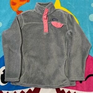 Girl's Patagonia Tailored Gray Magic Pink Snap T Fleece Large​​
